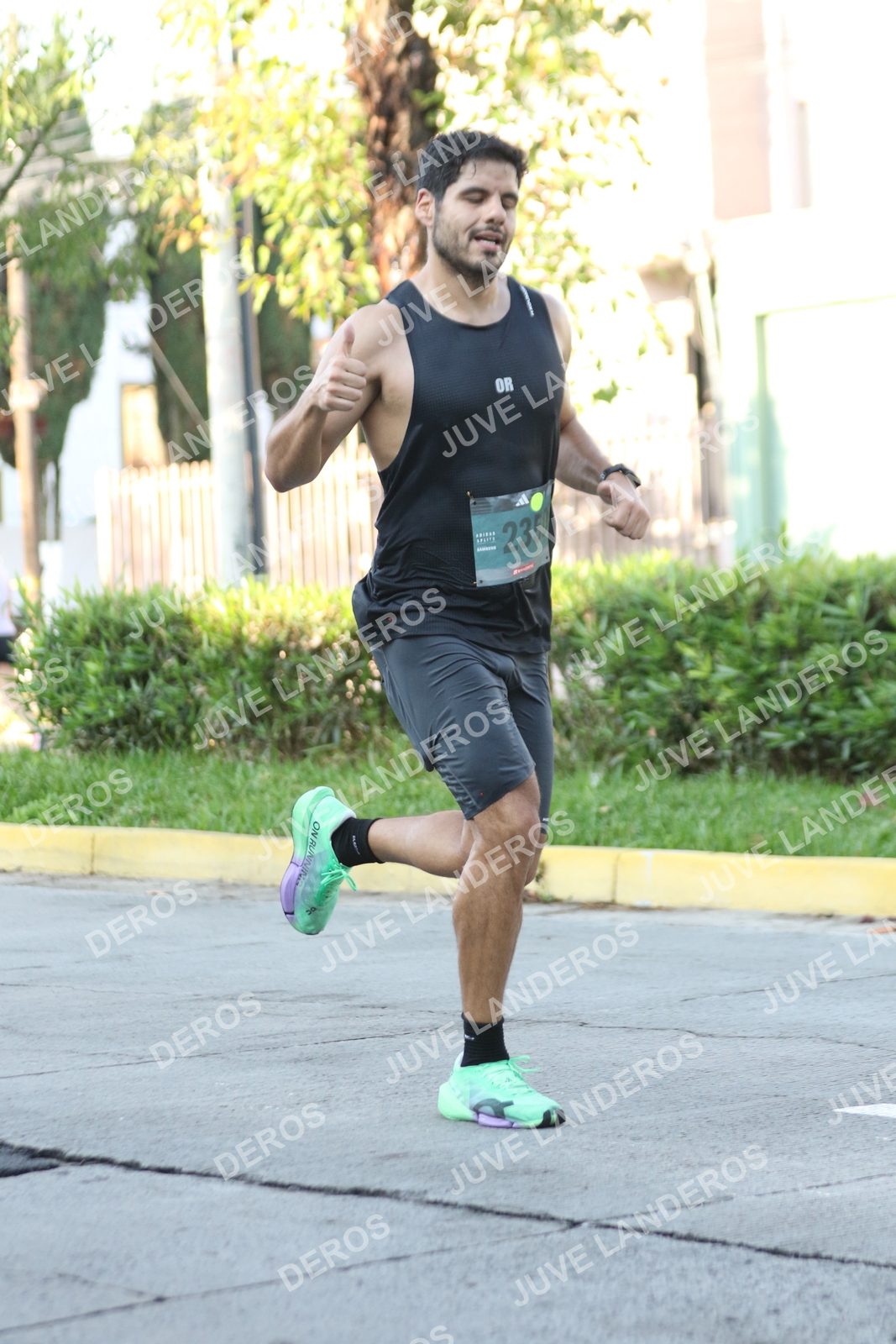Foto de ADIDAS SPLITS GUADALAJARA 15K / 30K en Av. San Ignacio esquina Av. Ignacio L. Vallarta, Zapopan a las 07:57 · dorsal 235