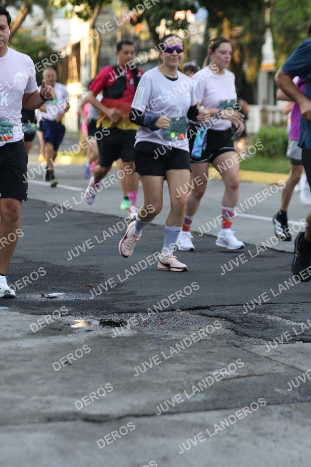 Foto de ADIDAS SPLITS GUADALAJARA 15K / 30K en Av. San Ignacio esquina Av. Ignacio L. Vallarta, Zapopan a las 07:16 · dorsal 54