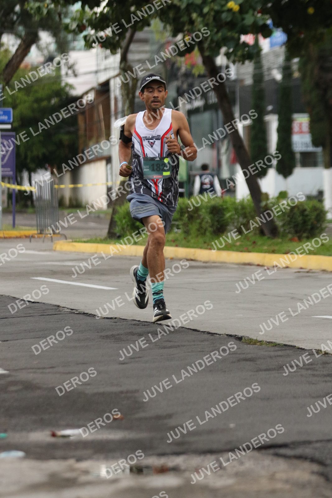 Foto de ADIDAS SPLITS GUADALAJARA 15K / 30K en Av. San Ignacio esquina Av. Ignacio L. Vallarta, Zapopan a las 06:50 · dorsal 1826