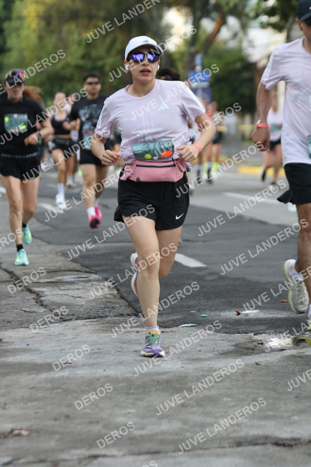 Foto de ADIDAS SPLITS GUADALAJARA 15K / 30K en Av. San Ignacio esquina Av. Ignacio L. Vallarta, Zapopan a las 07:06 · dorsal 3763