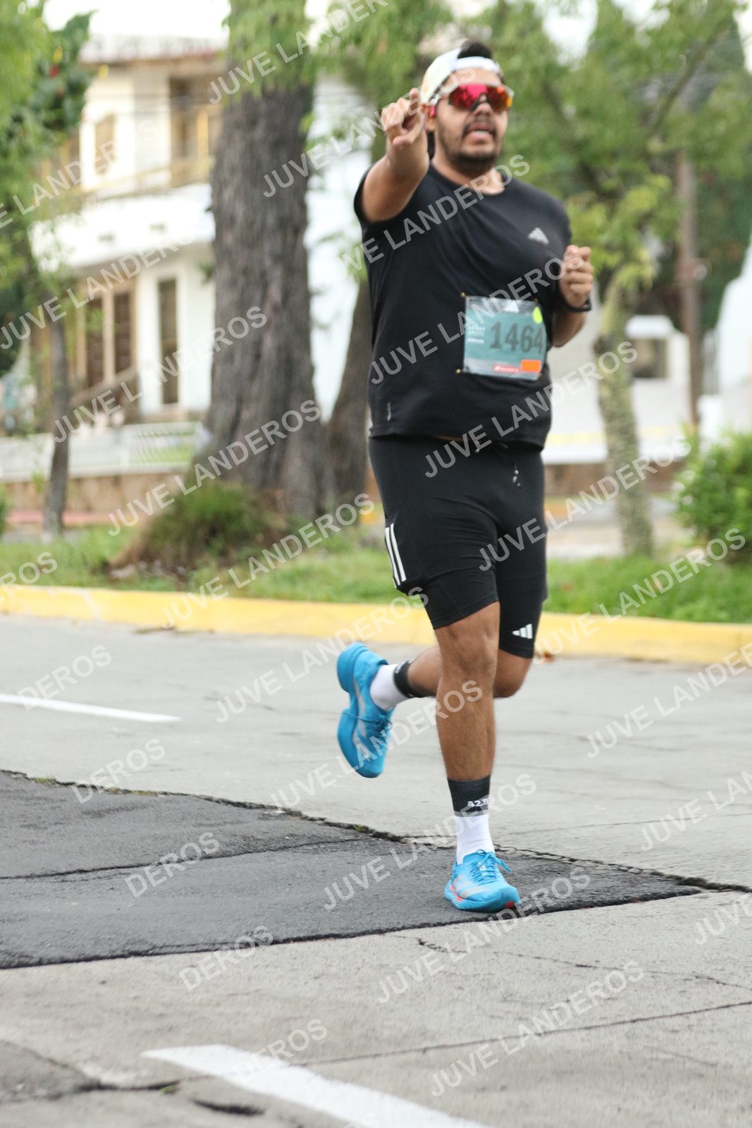 Foto de ADIDAS SPLITS GUADALAJARA 15K / 30K en Av. San Ignacio esquina Av. Ignacio L. Vallarta, Zapopan a las 07:00 · dorsal 1464