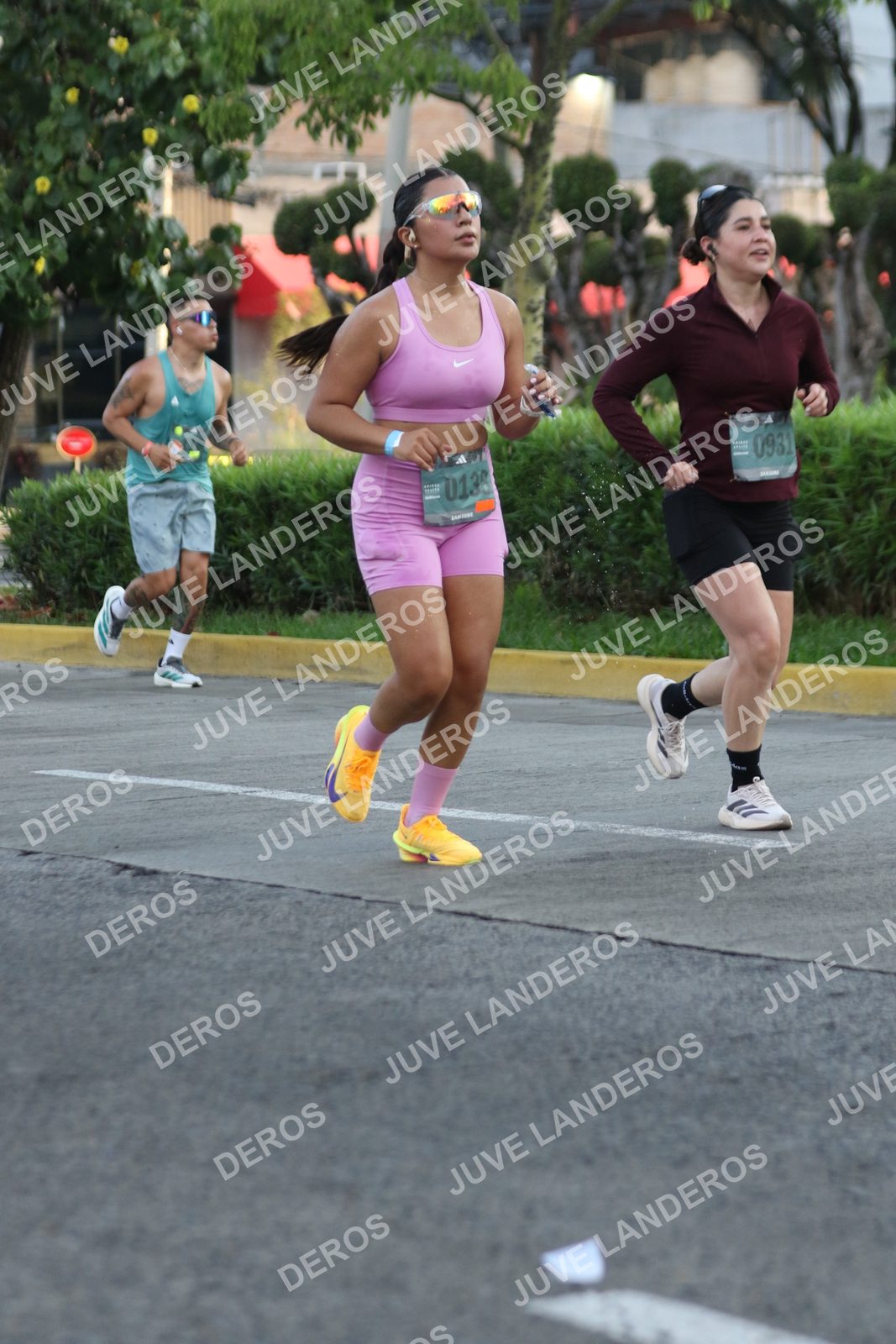 Foto de ADIDAS SPLITS GUADALAJARA 15K / 30K en Av. San Ignacio esquina Av. Ignacio L. Vallarta, Zapopan a las 07:29