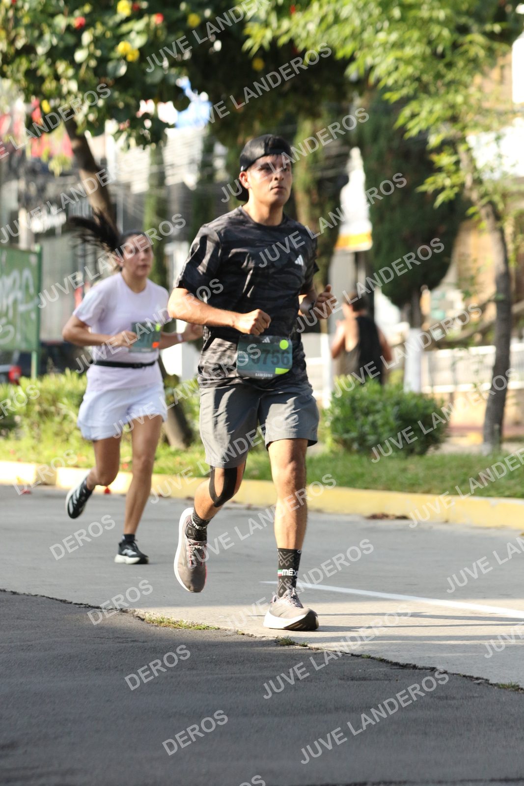 Foto de ADIDAS SPLITS GUADALAJARA 15K / 30K en Av. San Ignacio esquina Av. Ignacio L. Vallarta, Zapopan a las 08:32 · dorsal 756