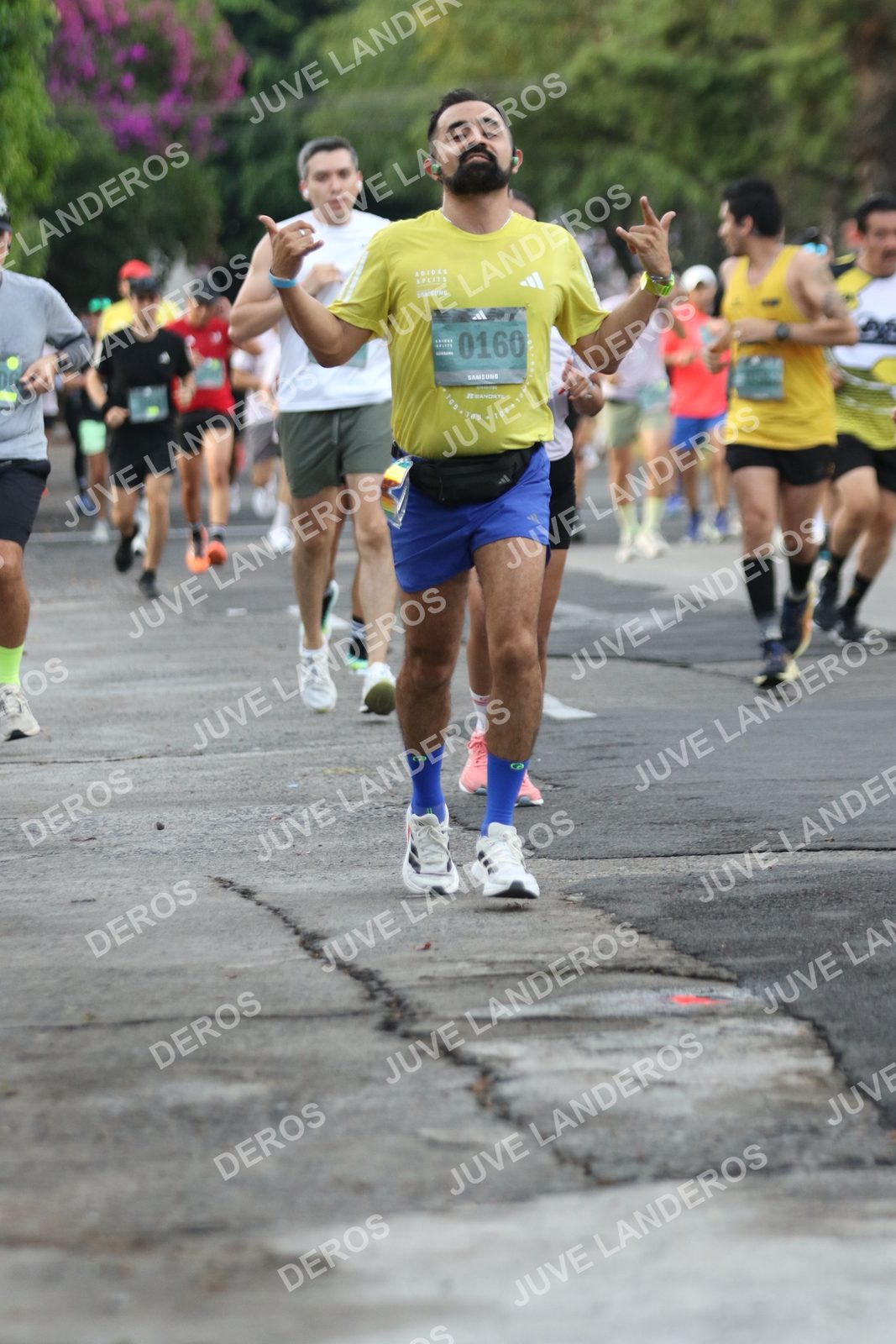 Foto de ADIDAS SPLITS GUADALAJARA 15K / 30K en Av. San Ignacio esquina Av. Ignacio L. Vallarta, Zapopan a las 07:07 · dorsal 160