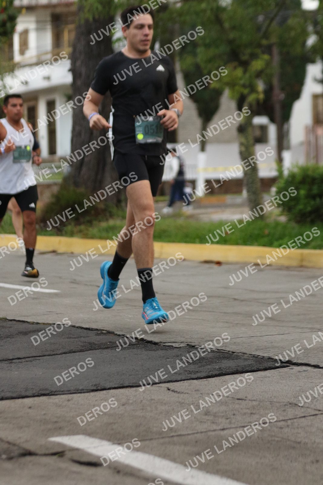 Foto de ADIDAS SPLITS GUADALAJARA 15K / 30K en Av. San Ignacio esquina Av. Ignacio L. Vallarta, Zapopan a las 06:50 · dorsal 516