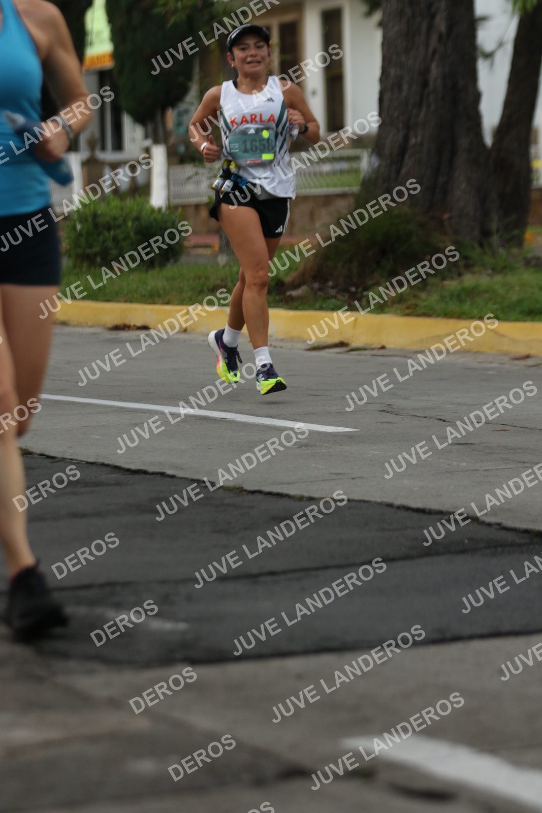 Foto de ADIDAS SPLITS GUADALAJARA 15K / 30K en Av. San Ignacio esquina Av. Ignacio L. Vallarta, Zapopan a las 06:58 · dorsal 1658