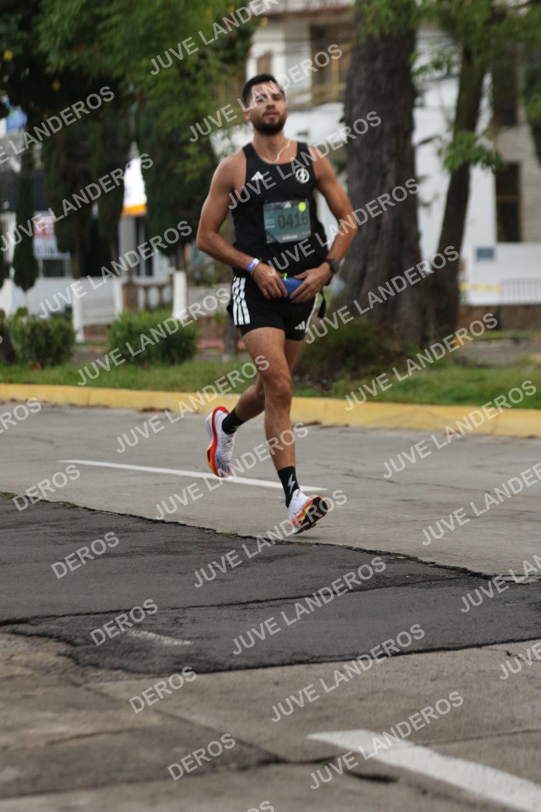 Foto de ADIDAS SPLITS GUADALAJARA 15K / 30K en Av. San Ignacio esquina Av. Ignacio L. Vallarta, Zapopan a las 06:49 · dorsal 416