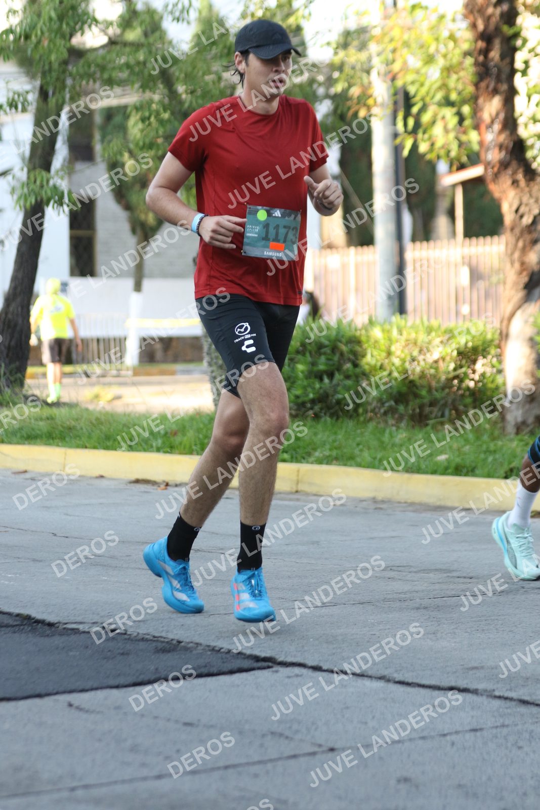 Foto de ADIDAS SPLITS GUADALAJARA 15K / 30K en Av. San Ignacio esquina Av. Ignacio L. Vallarta, Zapopan a las 07:59 · dorsal 1173