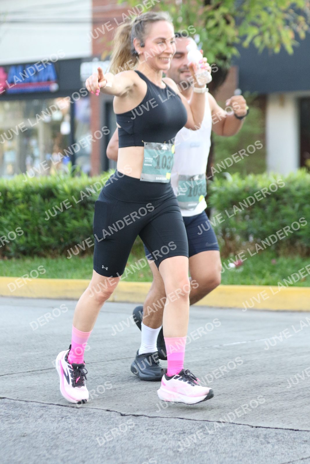 Foto de ADIDAS SPLITS GUADALAJARA 15K / 30K en Av. San Ignacio esquina Av. Ignacio L. Vallarta, Zapopan a las 07:33 · dorsal 1033