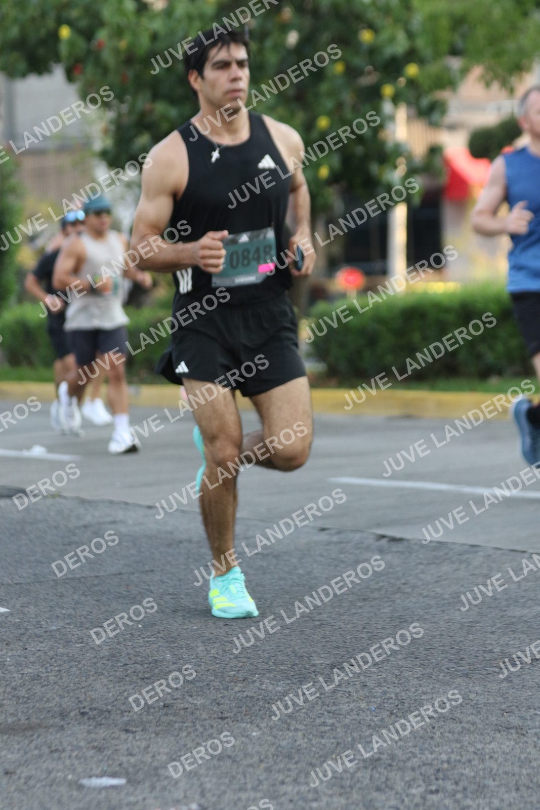 Foto de ADIDAS SPLITS GUADALAJARA 15K / 30K en Av. San Ignacio esquina Av. Ignacio L. Vallarta, Zapopan a las 07:29 · dorsal 848