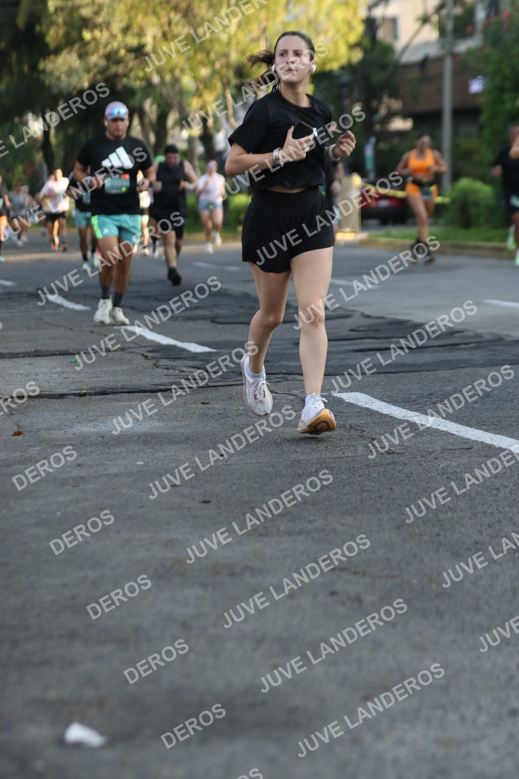 Foto de ADIDAS SPLITS GUADALAJARA 15K / 30K en Av. San Ignacio esquina Av. Ignacio L. Vallarta, Zapopan a las 07:30