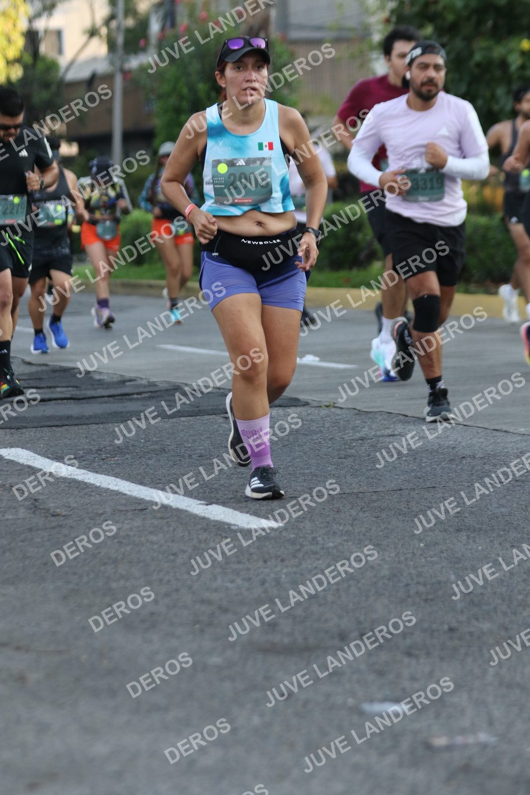 Foto de ADIDAS SPLITS GUADALAJARA 15K / 30K en Av. San Ignacio esquina Av. Ignacio L. Vallarta, Zapopan a las 07:31 · dorsal 2008, 3319, 2279