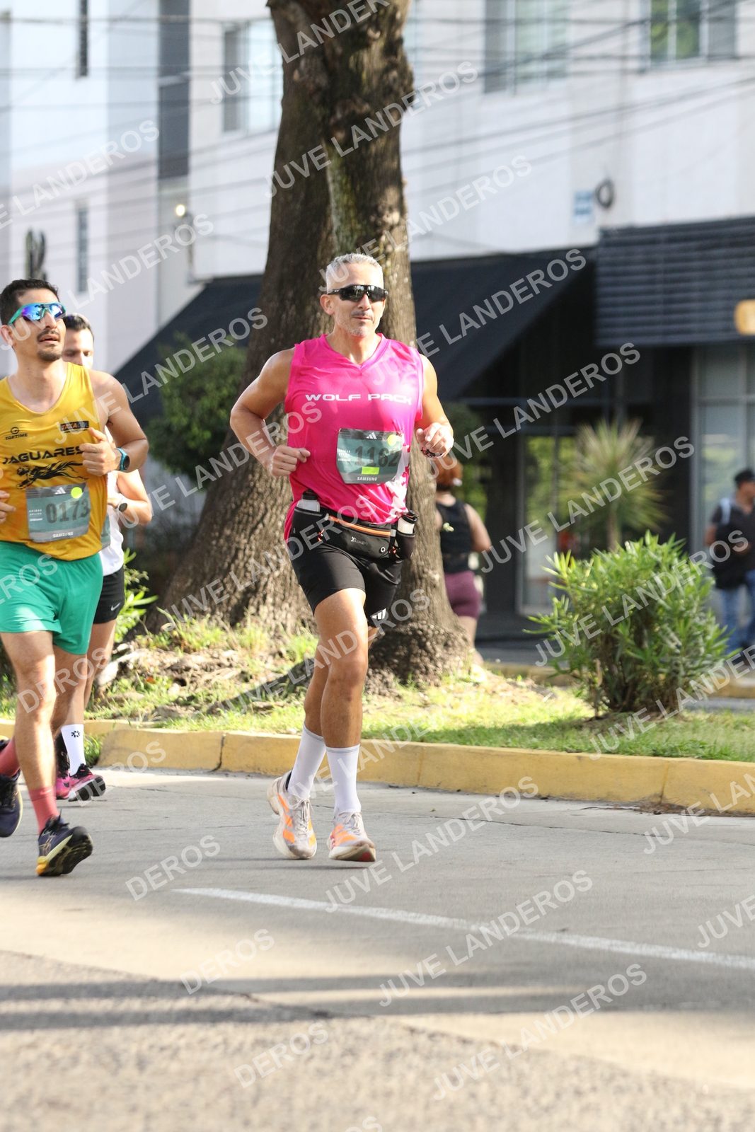 Foto de ADIDAS SPLITS GUADALAJARA 15K / 30K en Av. San Ignacio esquina Av. Ignacio L. Vallarta, Zapopan a las 08:49 · dorsal 173, 1162