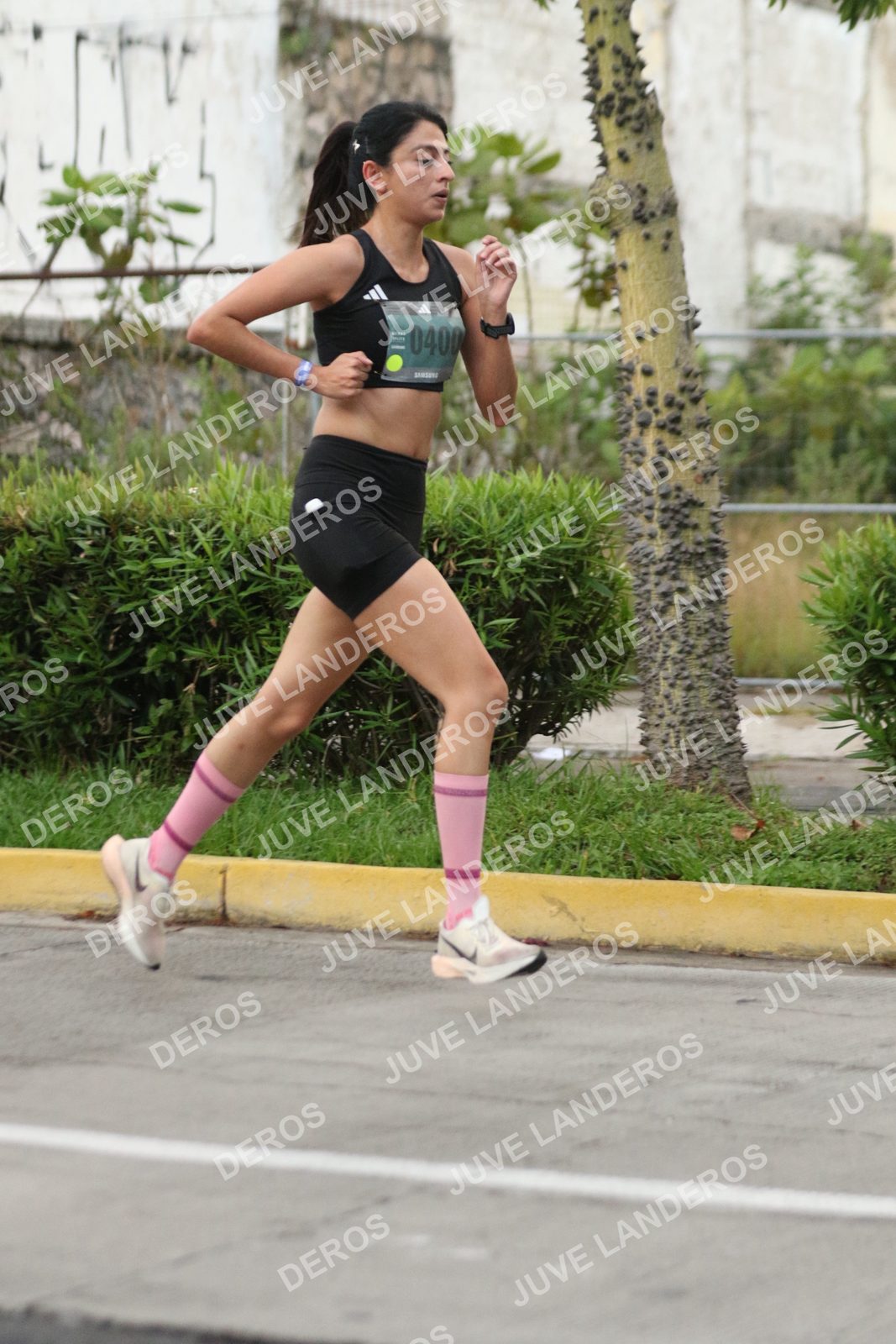 Foto de ADIDAS SPLITS GUADALAJARA 15K / 30K en Av. San Ignacio esquina Av. Ignacio L. Vallarta, Zapopan a las 06:50 · dorsal 400