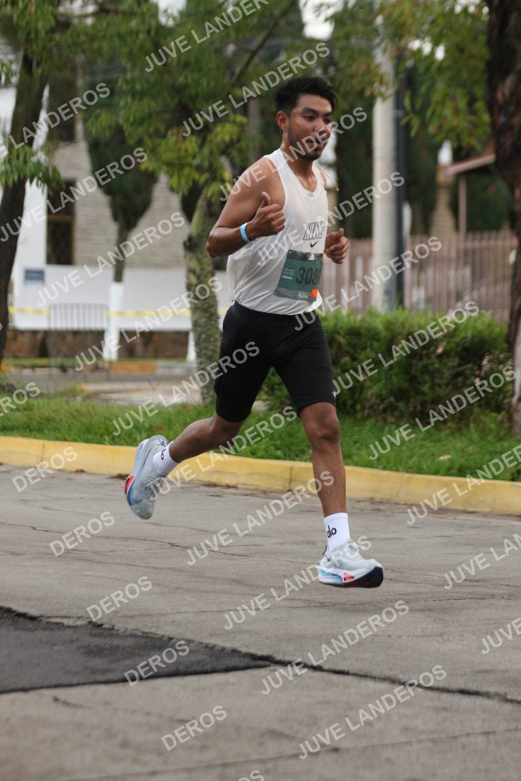Foto de ADIDAS SPLITS GUADALAJARA 15K / 30K en Av. San Ignacio esquina Av. Ignacio L. Vallarta, Zapopan a las 06:48 · dorsal 308