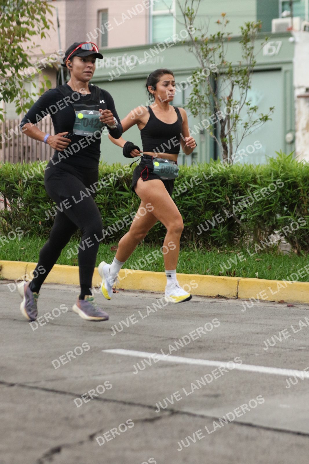 Foto de ADIDAS SPLITS GUADALAJARA 15K / 30K en Av. San Ignacio esquina Av. Ignacio L. Vallarta, Zapopan a las 06:49 · dorsal 423, 964