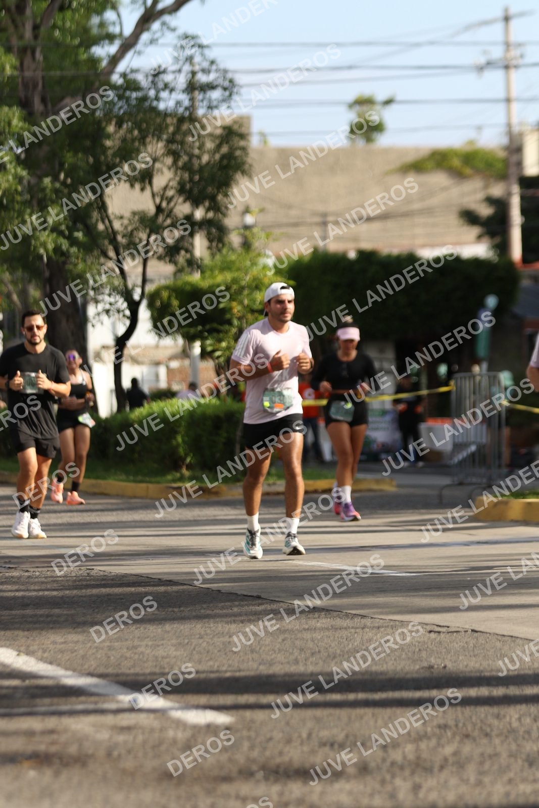 Foto de ADIDAS SPLITS GUADALAJARA 15K / 30K en Av. San Ignacio esquina Av. Ignacio L. Vallarta, Zapopan a las 08:59