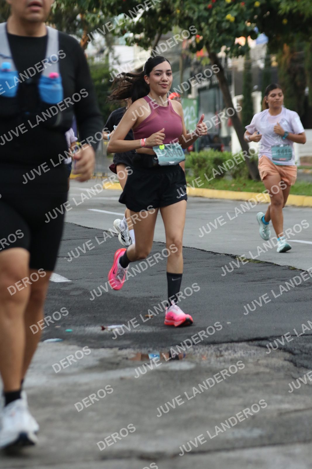 Foto de ADIDAS SPLITS GUADALAJARA 15K / 30K en Av. San Ignacio esquina Av. Ignacio L. Vallarta, Zapopan a las 07:06 · dorsal 2640