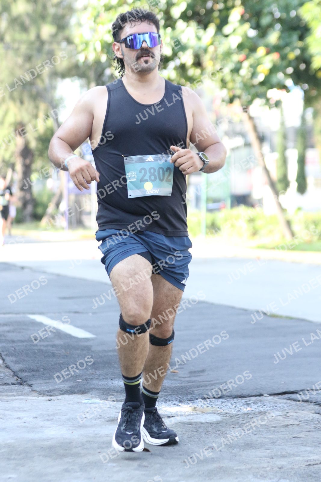 Foto de ADIDAS SPLITS GUADALAJARA 15K / 30K en Av. San Ignacio esquina Av. Ignacio L. Vallarta, Zapopan a las 08:23 · dorsal 2802