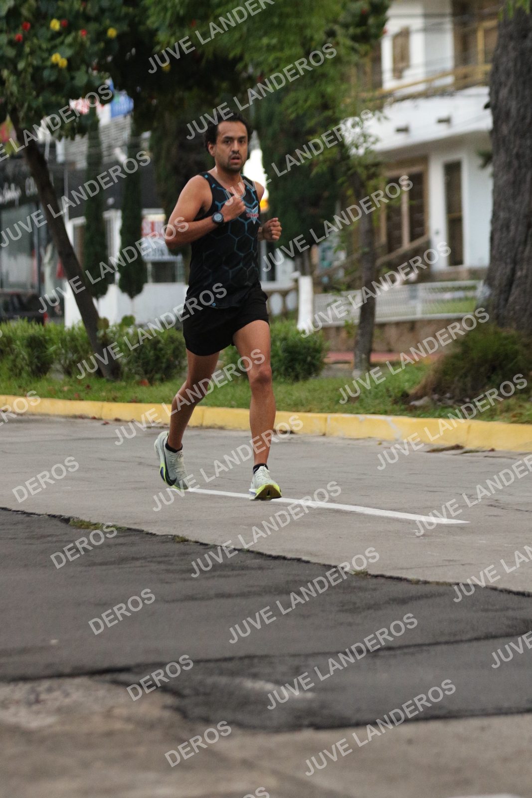 Foto de ADIDAS SPLITS GUADALAJARA 15K / 30K en Av. San Ignacio esquina Av. Ignacio L. Vallarta, Zapopan a las 06:48