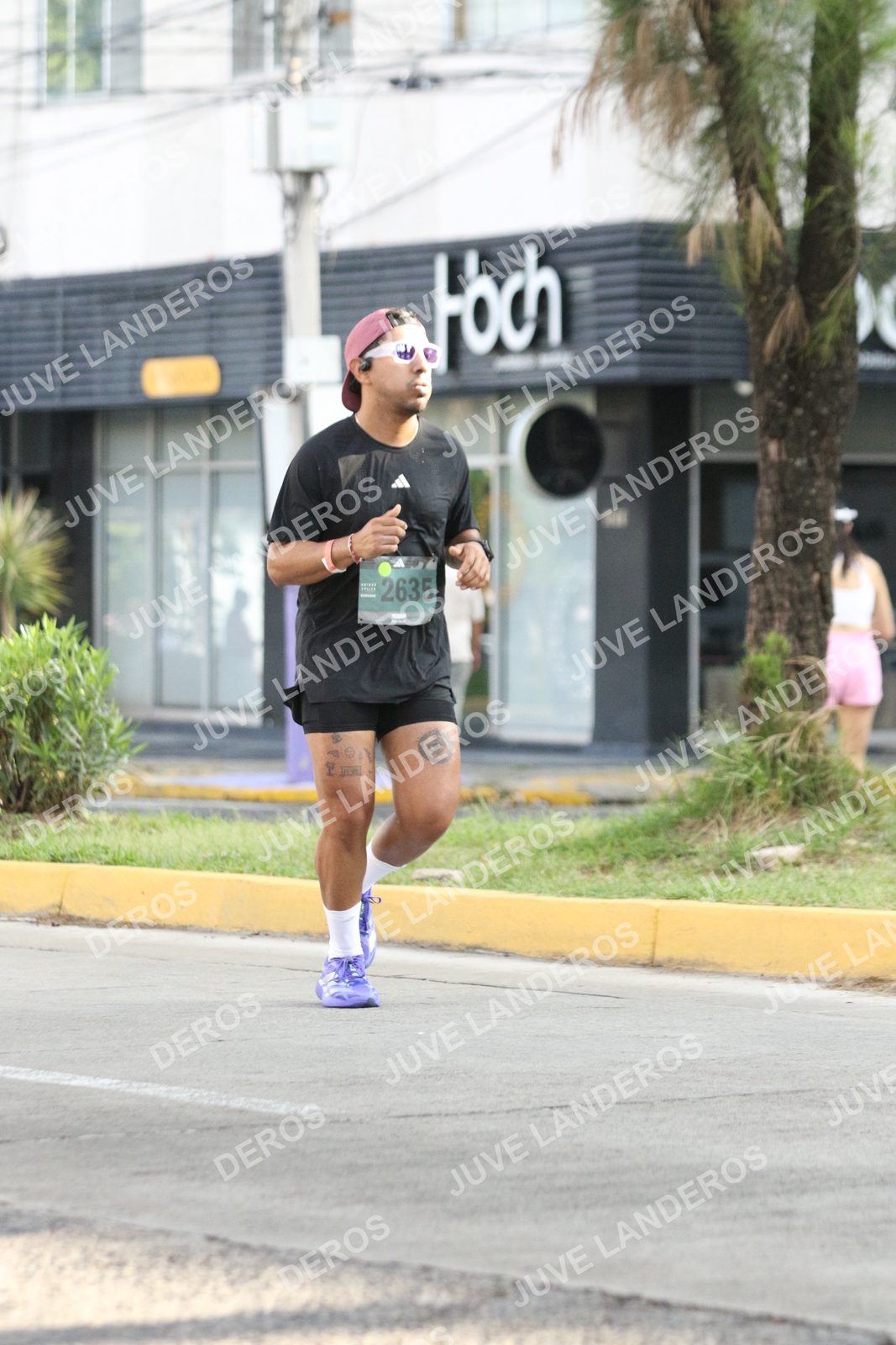 Foto de ADIDAS SPLITS GUADALAJARA 15K / 30K en Av. San Ignacio esquina Av. Ignacio L. Vallarta, Zapopan a las 08:46 · dorsal 2635