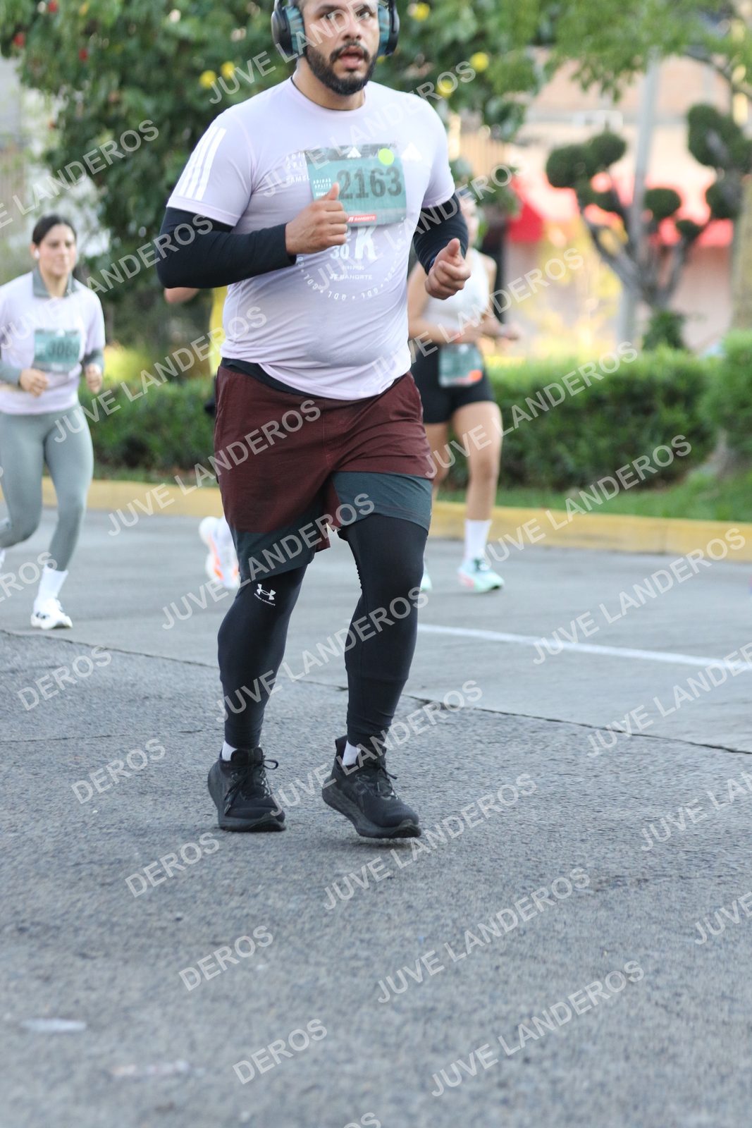 Foto de ADIDAS SPLITS GUADALAJARA 15K / 30K en Av. San Ignacio esquina Av. Ignacio L. Vallarta, Zapopan a las 07:40 · dorsal 2163