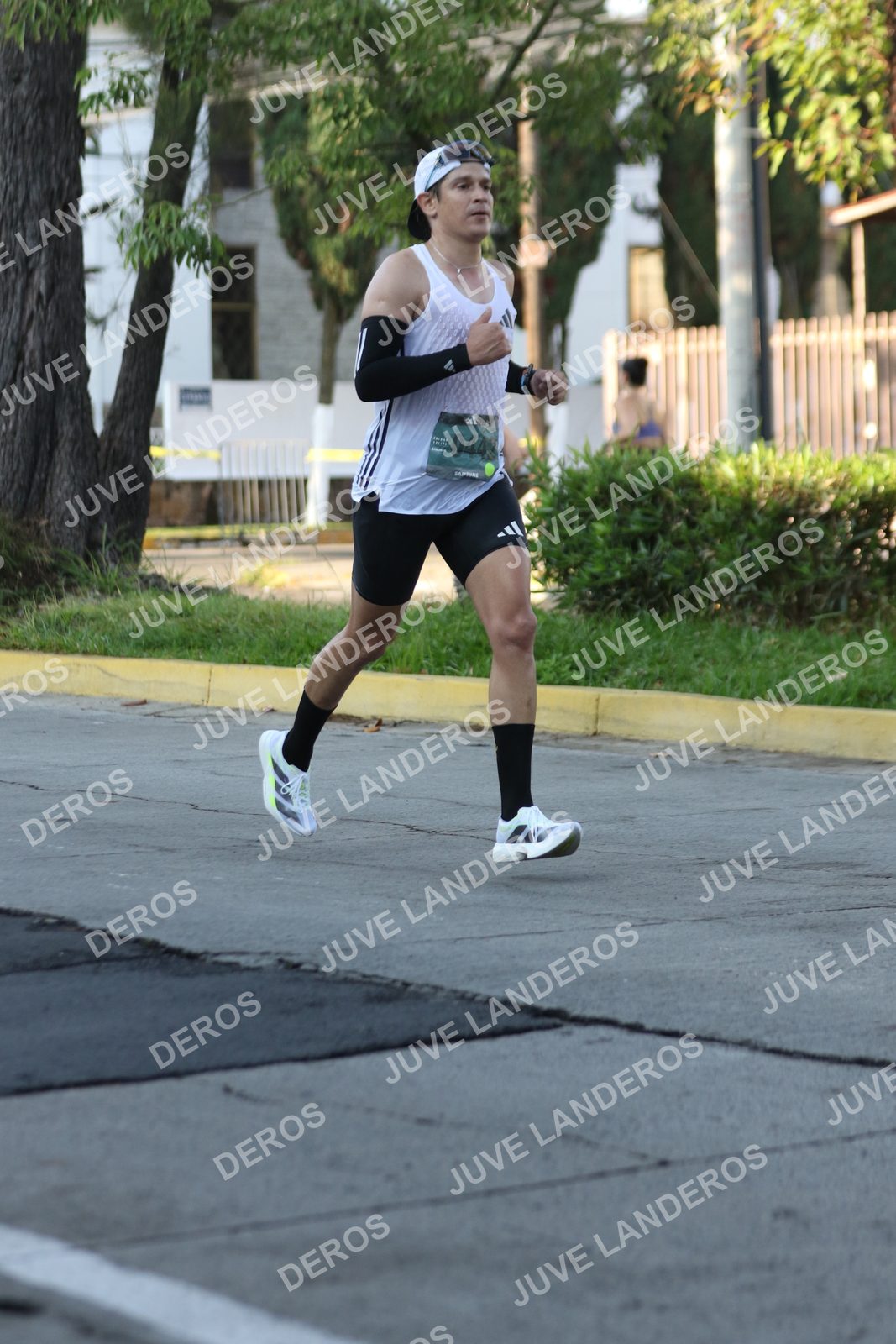 Foto de ADIDAS SPLITS GUADALAJARA 15K / 30K en Av. San Ignacio esquina Av. Ignacio L. Vallarta, Zapopan a las 07:57 · dorsal 44