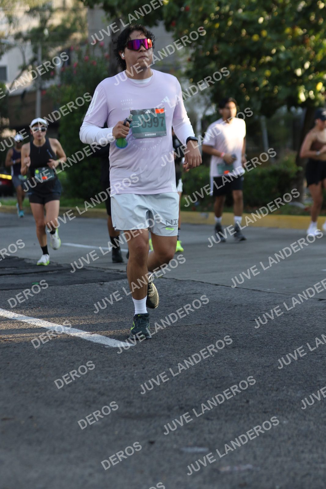 Foto de ADIDAS SPLITS GUADALAJARA 15K / 30K en Av. San Ignacio esquina Av. Ignacio L. Vallarta, Zapopan a las 07:47 · dorsal 997