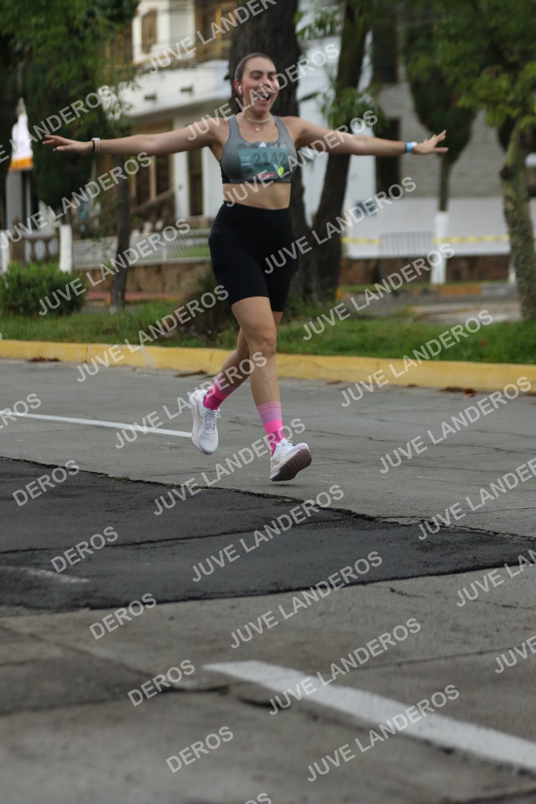Foto de ADIDAS SPLITS GUADALAJARA 15K / 30K en Av. San Ignacio esquina Av. Ignacio L. Vallarta, Zapopan a las 07:00 · dorsal 2142