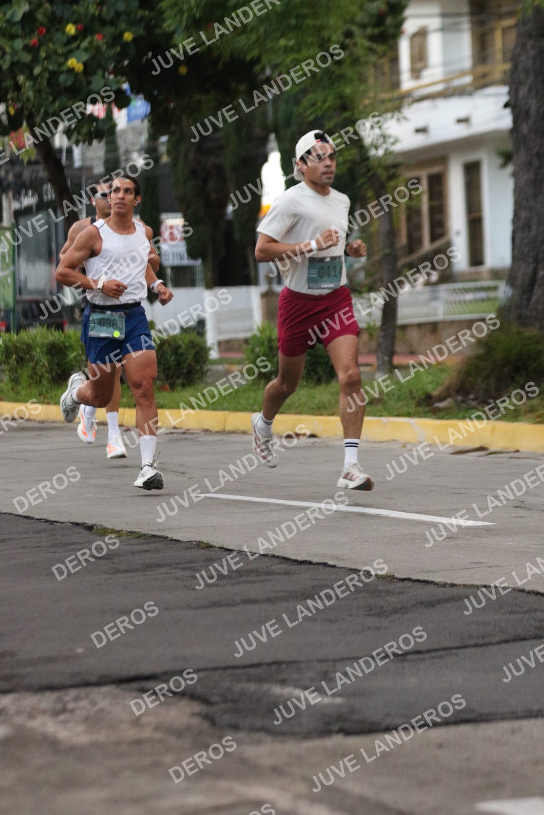 Foto de ADIDAS SPLITS GUADALAJARA 15K / 30K en Av. San Ignacio esquina Av. Ignacio L. Vallarta, Zapopan a las 06:46 · dorsal 41, 3184