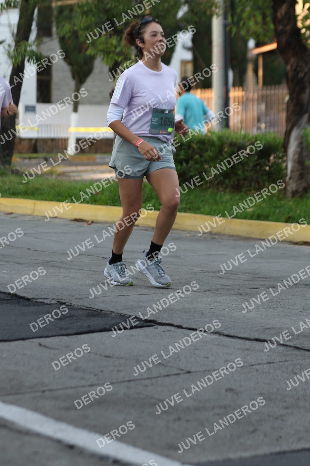 Foto de ADIDAS SPLITS GUADALAJARA 15K / 30K en Av. San Ignacio esquina Av. Ignacio L. Vallarta, Zapopan a las 07:13 · dorsal 1656