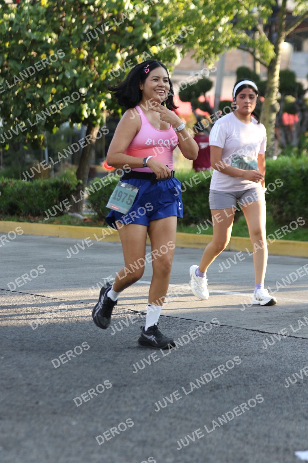 Foto de ADIDAS SPLITS GUADALAJARA 15K / 30K en Av. San Ignacio esquina Av. Ignacio L. Vallarta, Zapopan a las 07:55 · dorsal 1975, 762