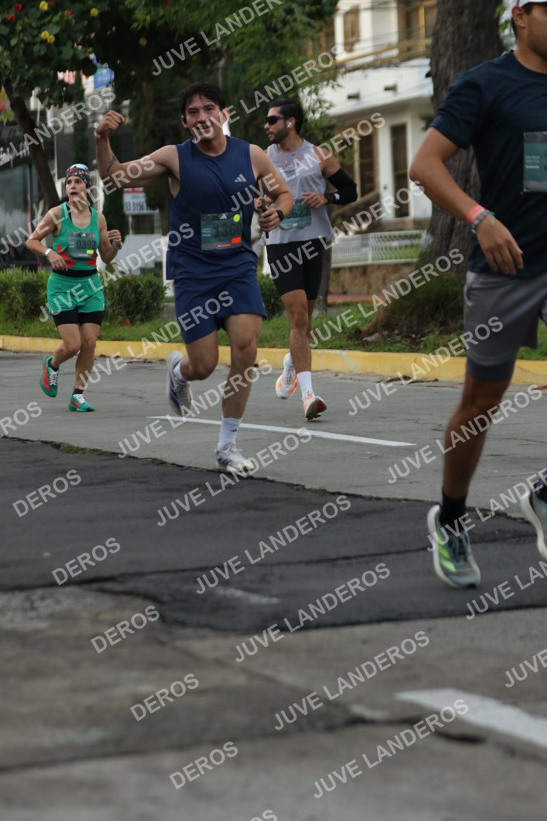 Foto de ADIDAS SPLITS GUADALAJARA 15K / 30K en Av. San Ignacio esquina Av. Ignacio L. Vallarta, Zapopan a las 07:01 · dorsal 392, 1360, 627