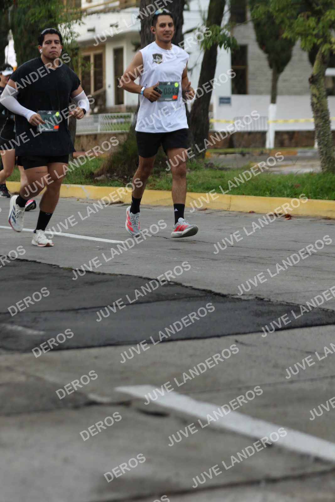 Foto de ADIDAS SPLITS GUADALAJARA 15K / 30K en Av. San Ignacio esquina Av. Ignacio L. Vallarta, Zapopan a las 07:01 · dorsal 843, 9839