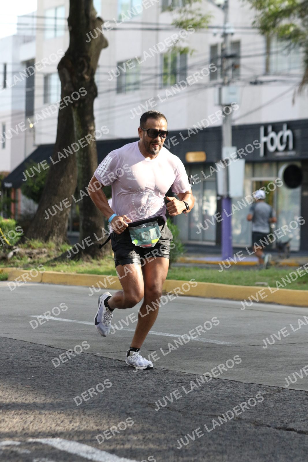 Foto de ADIDAS SPLITS GUADALAJARA 15K / 30K en Av. San Ignacio esquina Av. Ignacio L. Vallarta, Zapopan a las 08:42