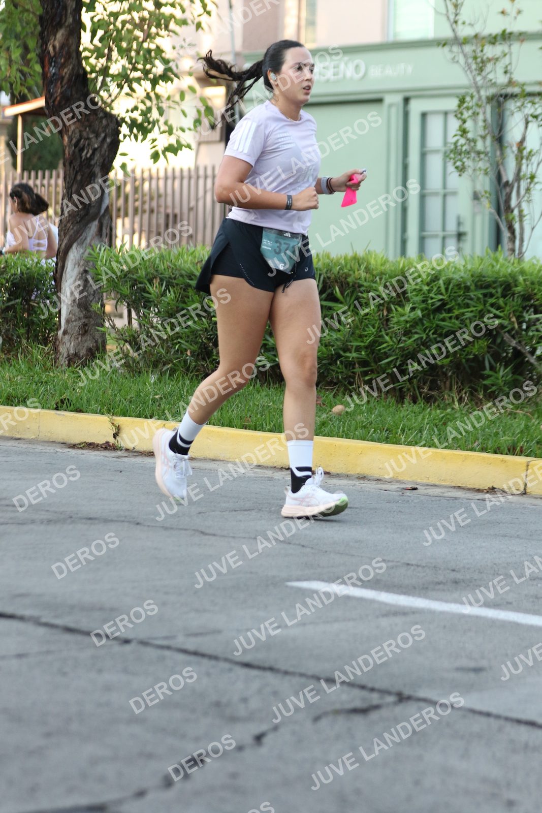 Foto de ADIDAS SPLITS GUADALAJARA 15K / 30K en Av. San Ignacio esquina Av. Ignacio L. Vallarta, Zapopan a las 07:24 · dorsal 3732