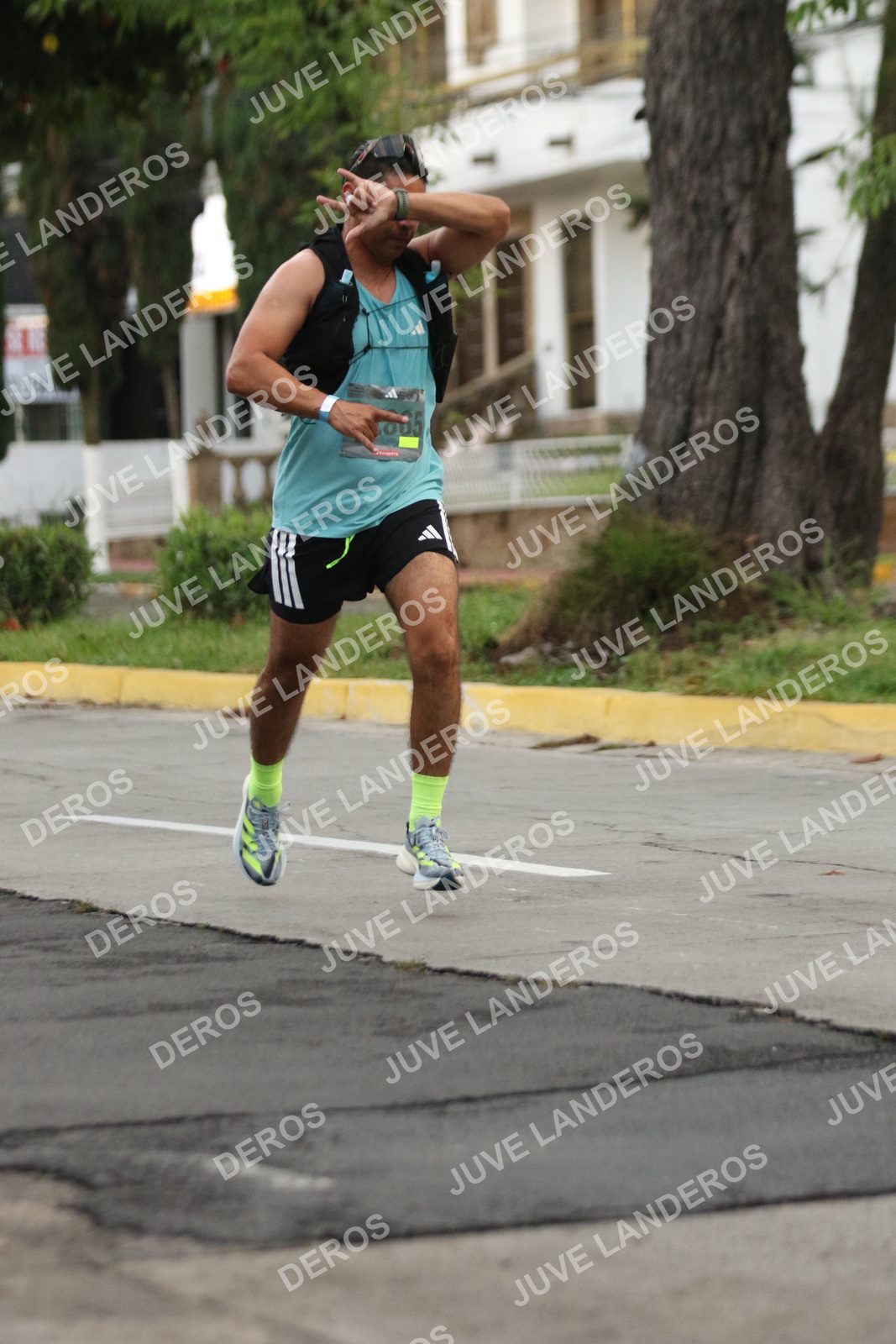 Foto de ADIDAS SPLITS GUADALAJARA 15K / 30K en Av. San Ignacio esquina Av. Ignacio L. Vallarta, Zapopan a las 06:52