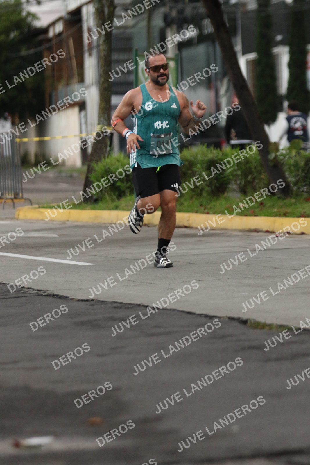 Foto de ADIDAS SPLITS GUADALAJARA 15K / 30K en Av. San Ignacio esquina Av. Ignacio L. Vallarta, Zapopan a las 06:50 · dorsal 439