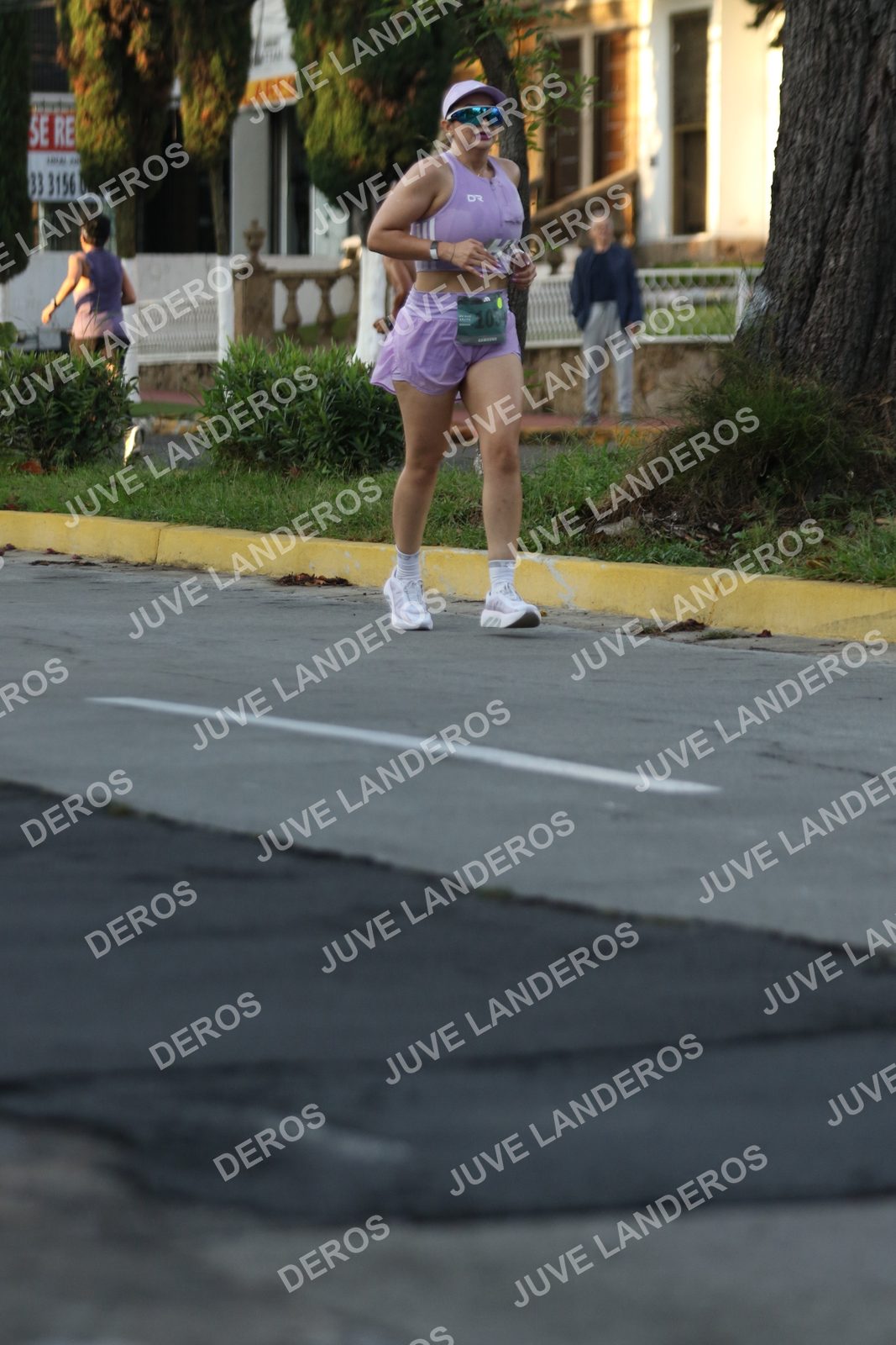 Foto de ADIDAS SPLITS GUADALAJARA 15K / 30K en Av. San Ignacio esquina Av. Ignacio L. Vallarta, Zapopan a las 07:17 · dorsal 3156, 33