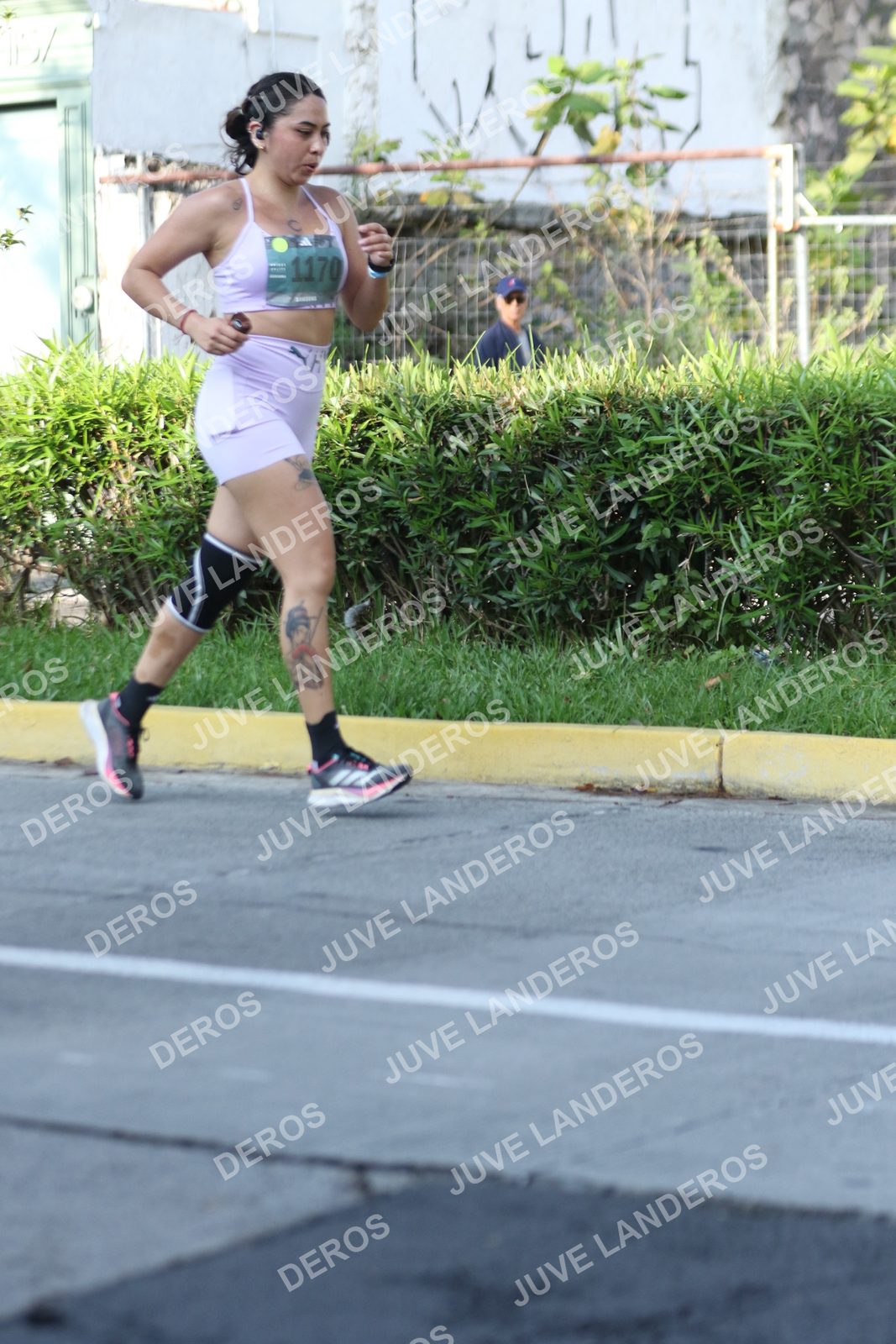 Foto de ADIDAS SPLITS GUADALAJARA 15K / 30K en Av. San Ignacio esquina Av. Ignacio L. Vallarta, Zapopan a las 08:23 · dorsal 1170