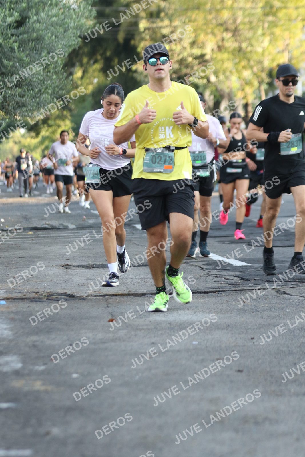 Foto de ADIDAS SPLITS GUADALAJARA 15K / 30K en Av. San Ignacio esquina Av. Ignacio L. Vallarta, Zapopan a las 07:33 · dorsal 272, 744, 2837, 3210