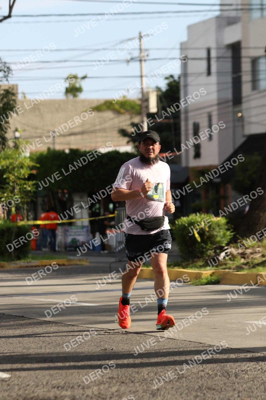 Foto de ADIDAS SPLITS GUADALAJARA 15K / 30K en Av. San Ignacio esquina Av. Ignacio L. Vallarta, Zapopan a las 08:59