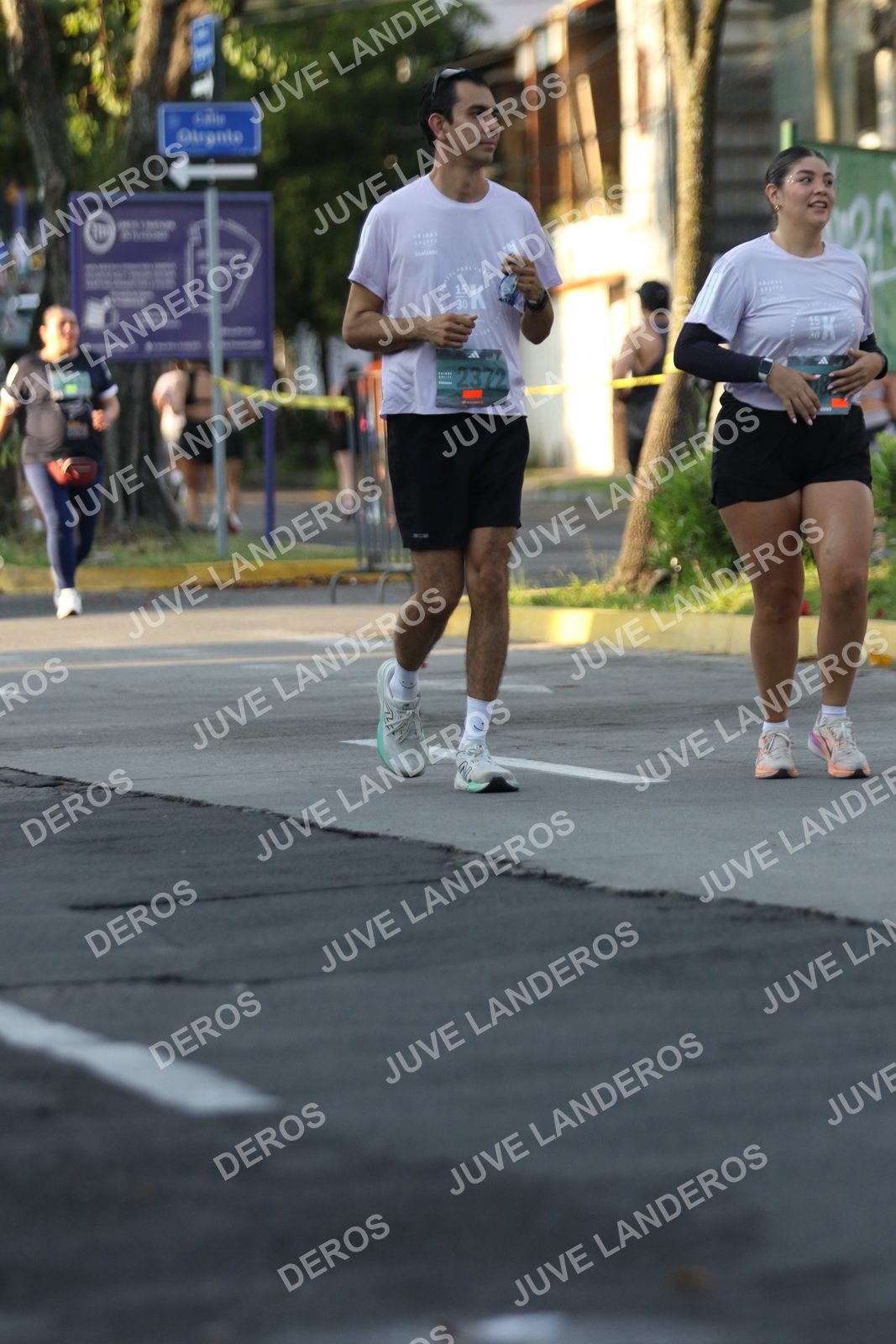Foto de ADIDAS SPLITS GUADALAJARA 15K / 30K en Av. San Ignacio esquina Av. Ignacio L. Vallarta, Zapopan a las 07:26 · dorsal 2372