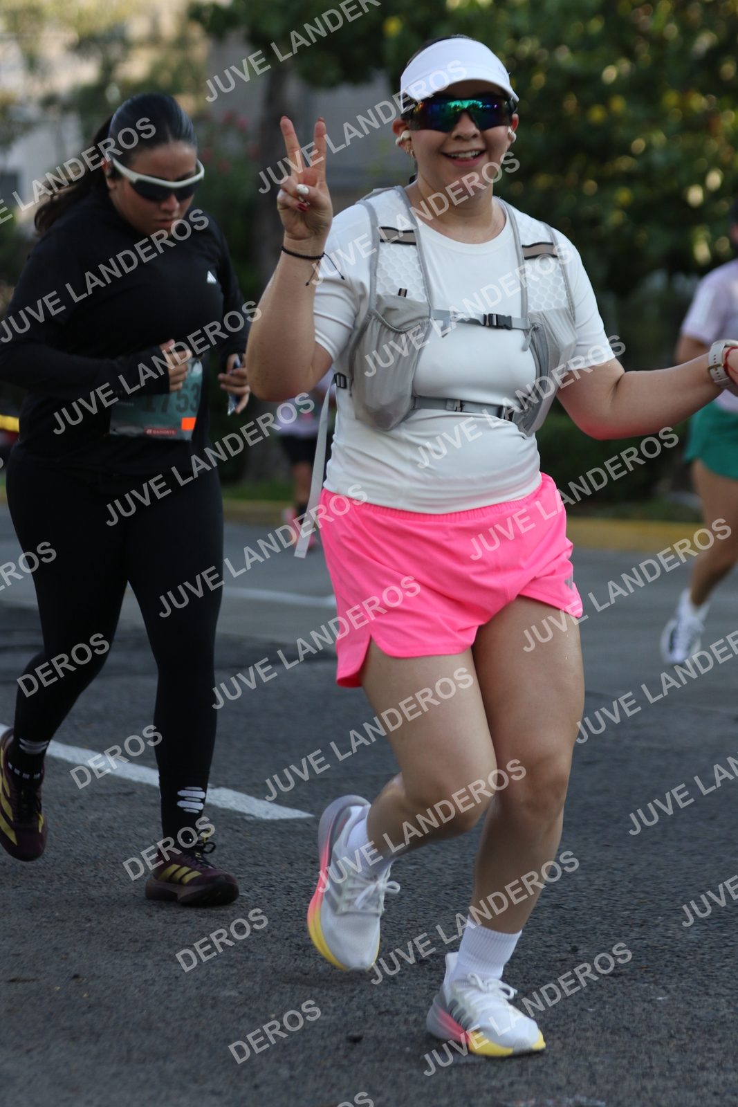 Foto de ADIDAS SPLITS GUADALAJARA 15K / 30K en Av. San Ignacio esquina Av. Ignacio L. Vallarta, Zapopan a las 07:46 · dorsal 53