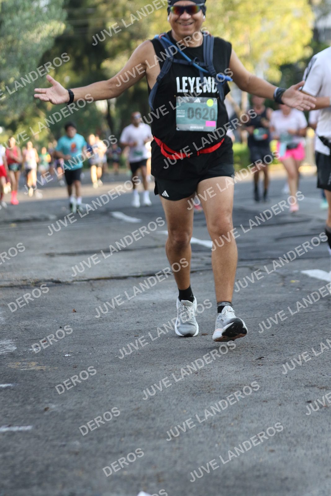 Foto de ADIDAS SPLITS GUADALAJARA 15K / 30K en Av. San Ignacio esquina Av. Ignacio L. Vallarta, Zapopan a las 07:44 · dorsal 620
