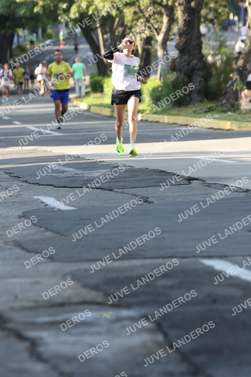 Foto de ADIDAS SPLITS GUADALAJARA 15K / 30K en Av. San Ignacio esquina Av. Ignacio L. Vallarta, Zapopan a las 08:04 · dorsal 896
