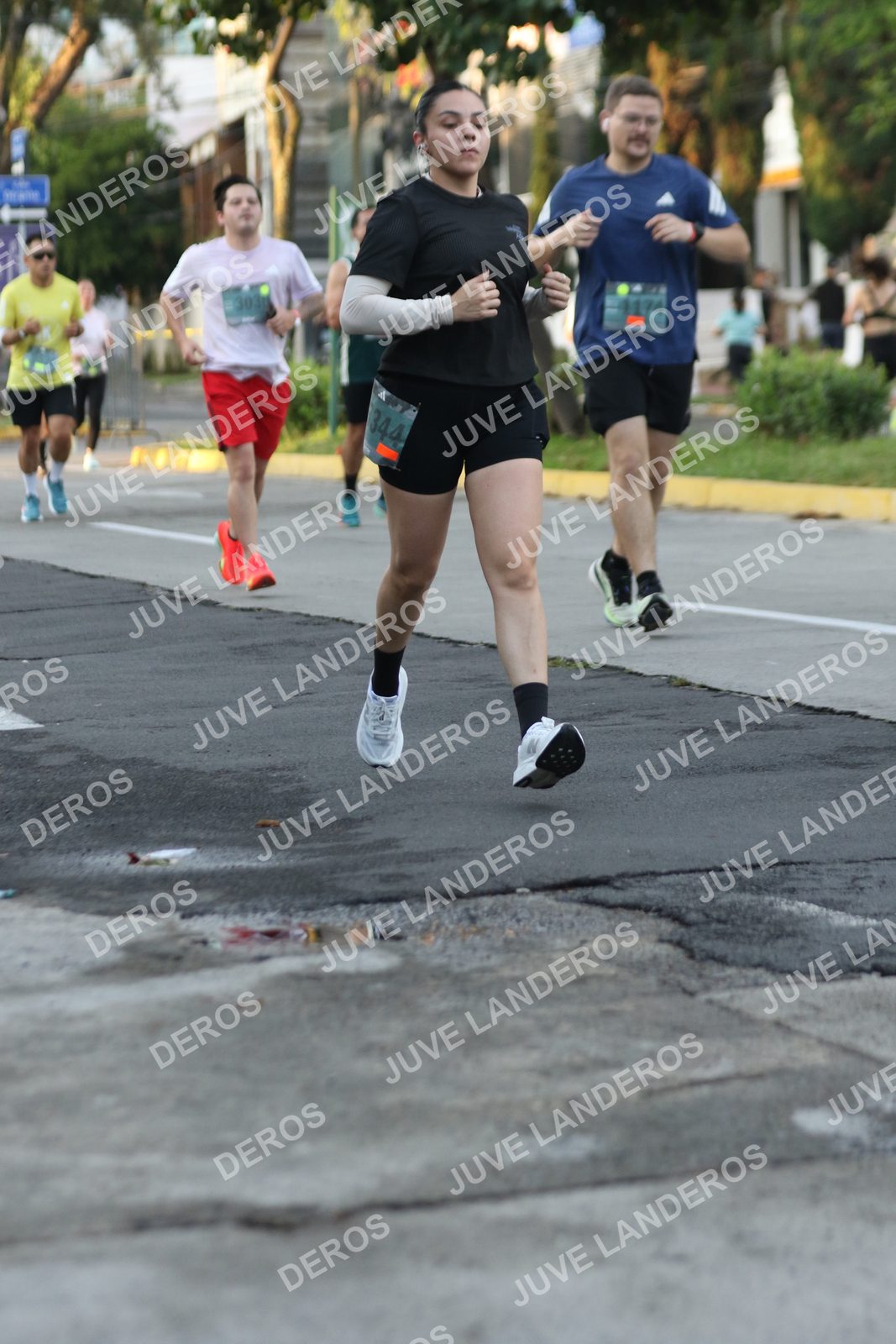Foto de ADIDAS SPLITS GUADALAJARA 15K / 30K en Av. San Ignacio esquina Av. Ignacio L. Vallarta, Zapopan a las 07:12 · dorsal 344