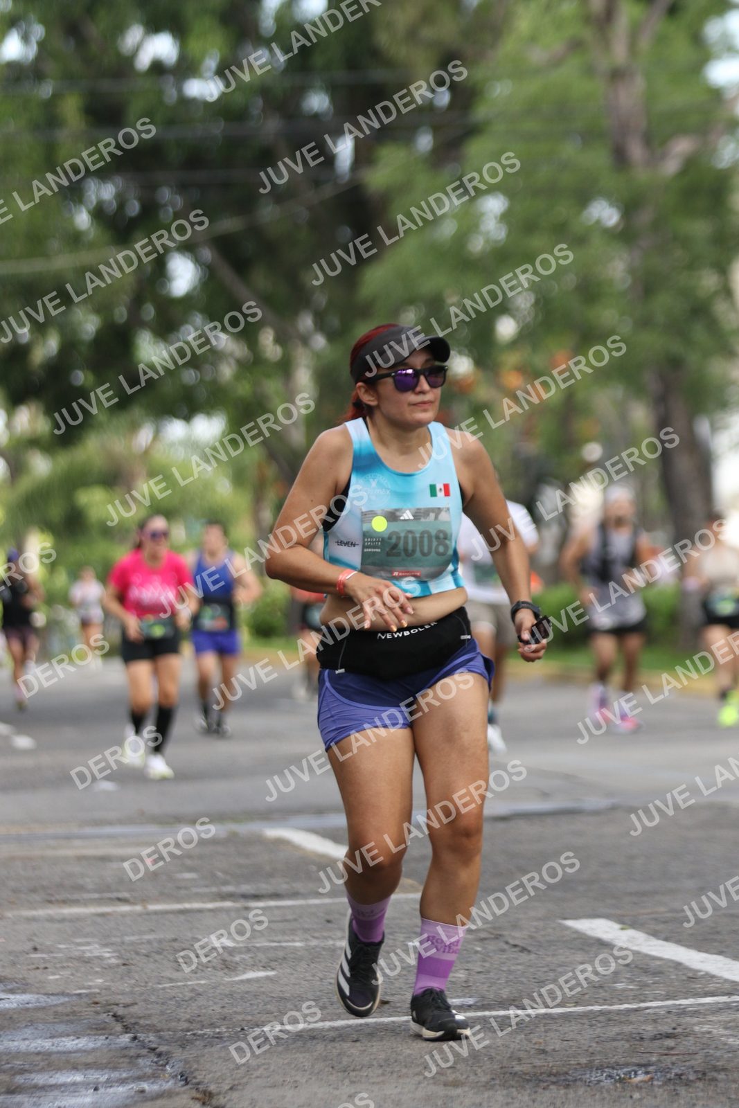 Foto de ADIDAS SPLITS GUADALAJARA 15K / 30K en Av. San Ignacio esquina Av. Ignacio L. Vallarta, Zapopan a las 09:05 · dorsal 2008