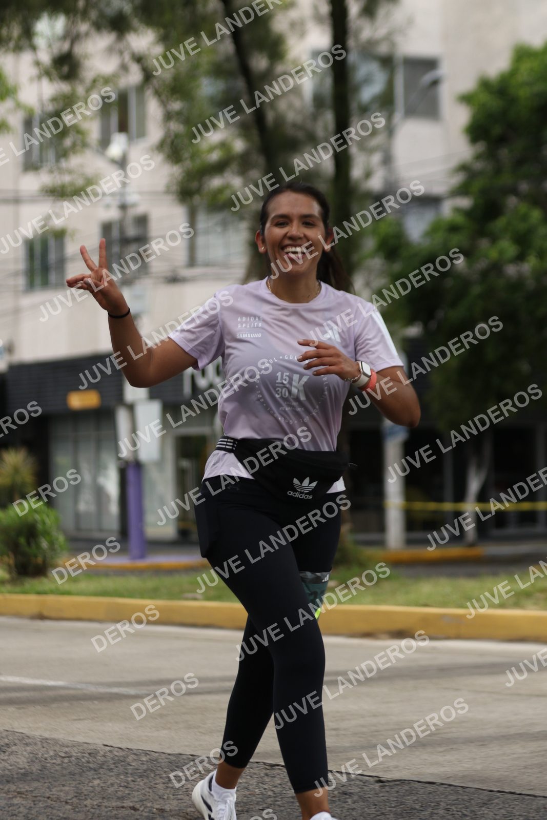 Foto de ADIDAS SPLITS GUADALAJARA 15K / 30K en Av. San Ignacio esquina Av. Ignacio L. Vallarta, Zapopan a las 09:10 · dorsal 15