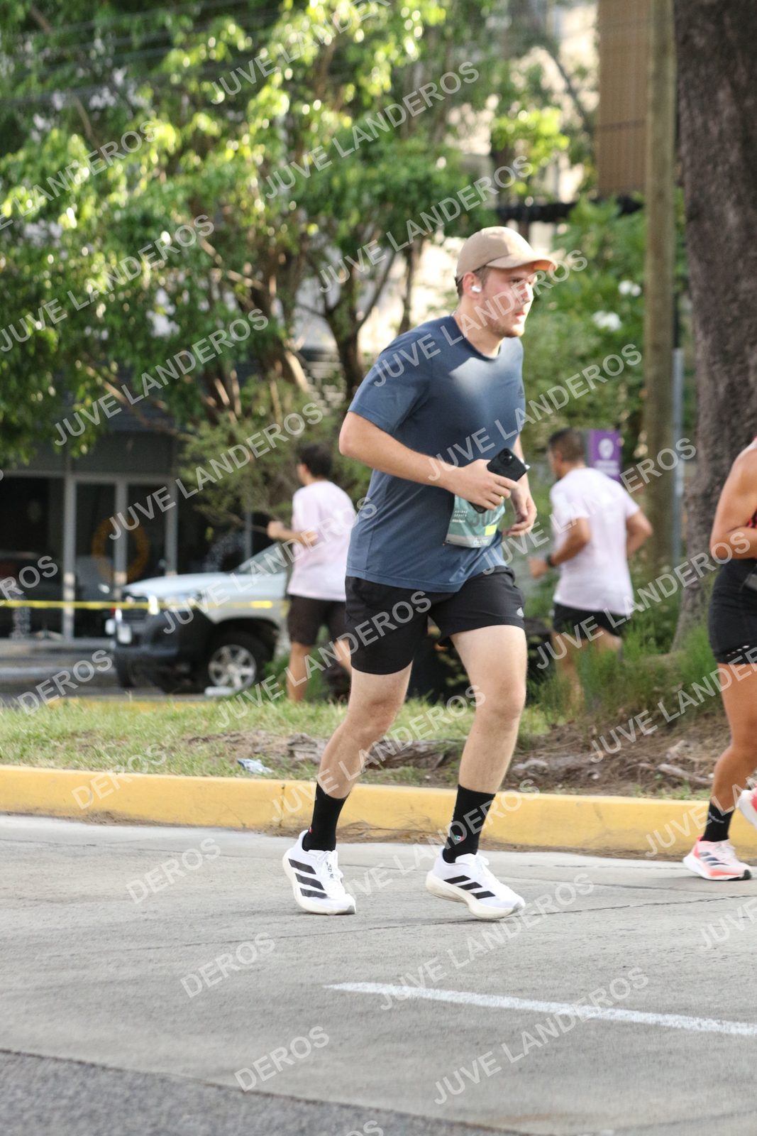 Foto de ADIDAS SPLITS GUADALAJARA 15K / 30K en Av. San Ignacio esquina Av. Ignacio L. Vallarta, Zapopan a las 08:45